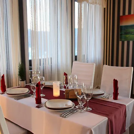 فندق Kalina Palace 4*