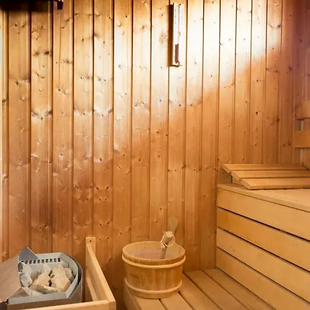 Kalina Palace Hotel 4*