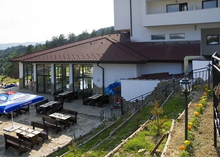 Хотел калина палас